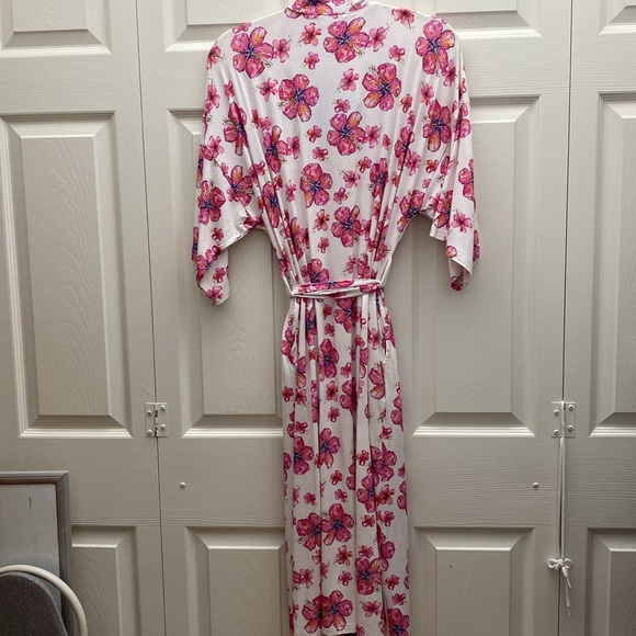 Coco Moon Hawaii Bamboo Mama Robe in Size XS/S (NWT) - Picture 6 of 6